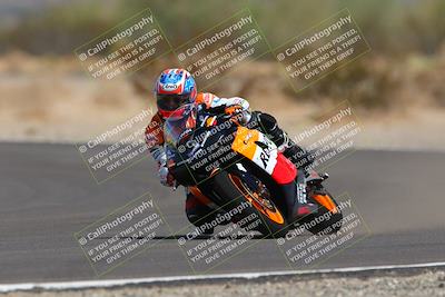 media/Sep-11-2022-SoCal Trackdays (Sun) [[81b7e951af]]/Turn 5 (1110am)/